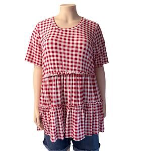 Avenue  Long Length Short Sleeve Gingham Top Size 26/28 in Red and White